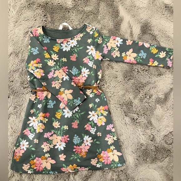 H&M floral dress 👗💐 - Picture 1 of 2